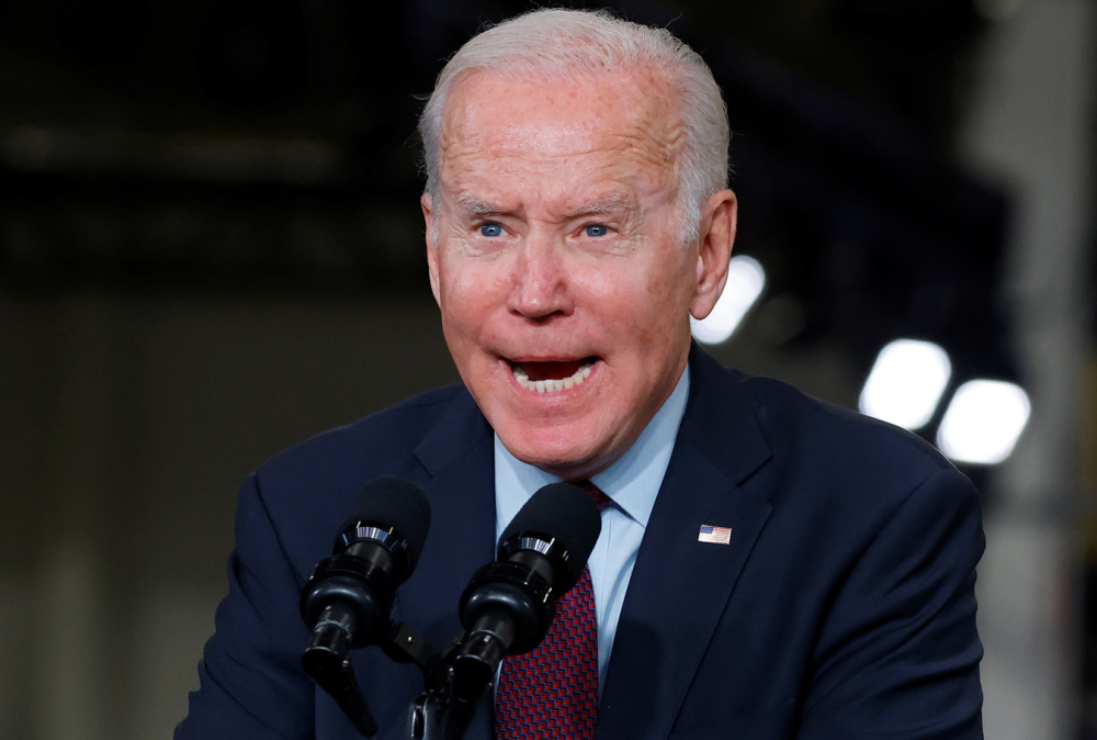 包含转折点！新疆广汇调整名单，意大利杯赛后攻防权衡，球迷炸锅，球探报告显示潜力的词条-爱游戏娱乐