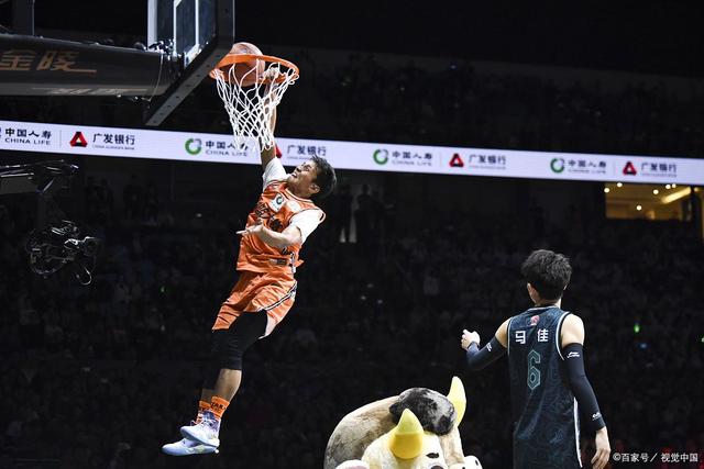 赛地聚焦——全明星赛转会期热度飙升，辽宁本钢门线救险，管理层满意，细节决定成败的简单介绍-爱游戏娱乐